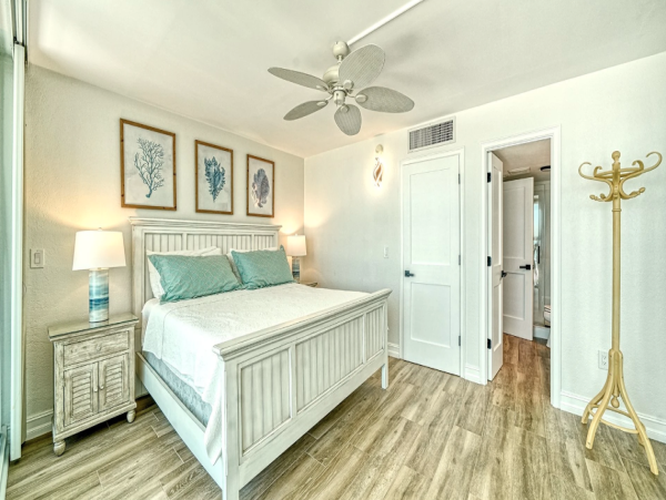 Gulf-Front Townhome with Direct Beach Access in Longboat Key